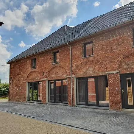 Holiday home Gite Au Coin Perdu Brugelette